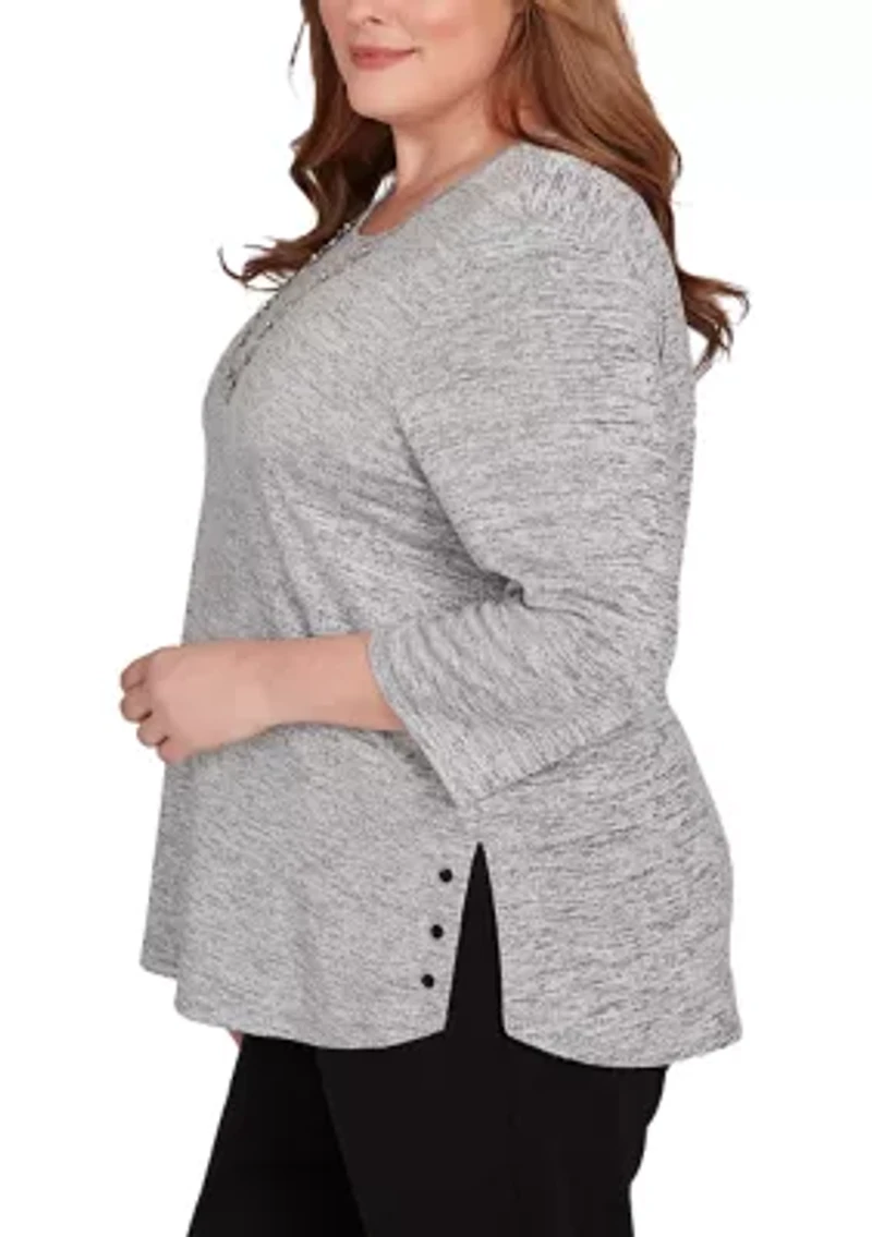 Plus Melange Top with Necklace