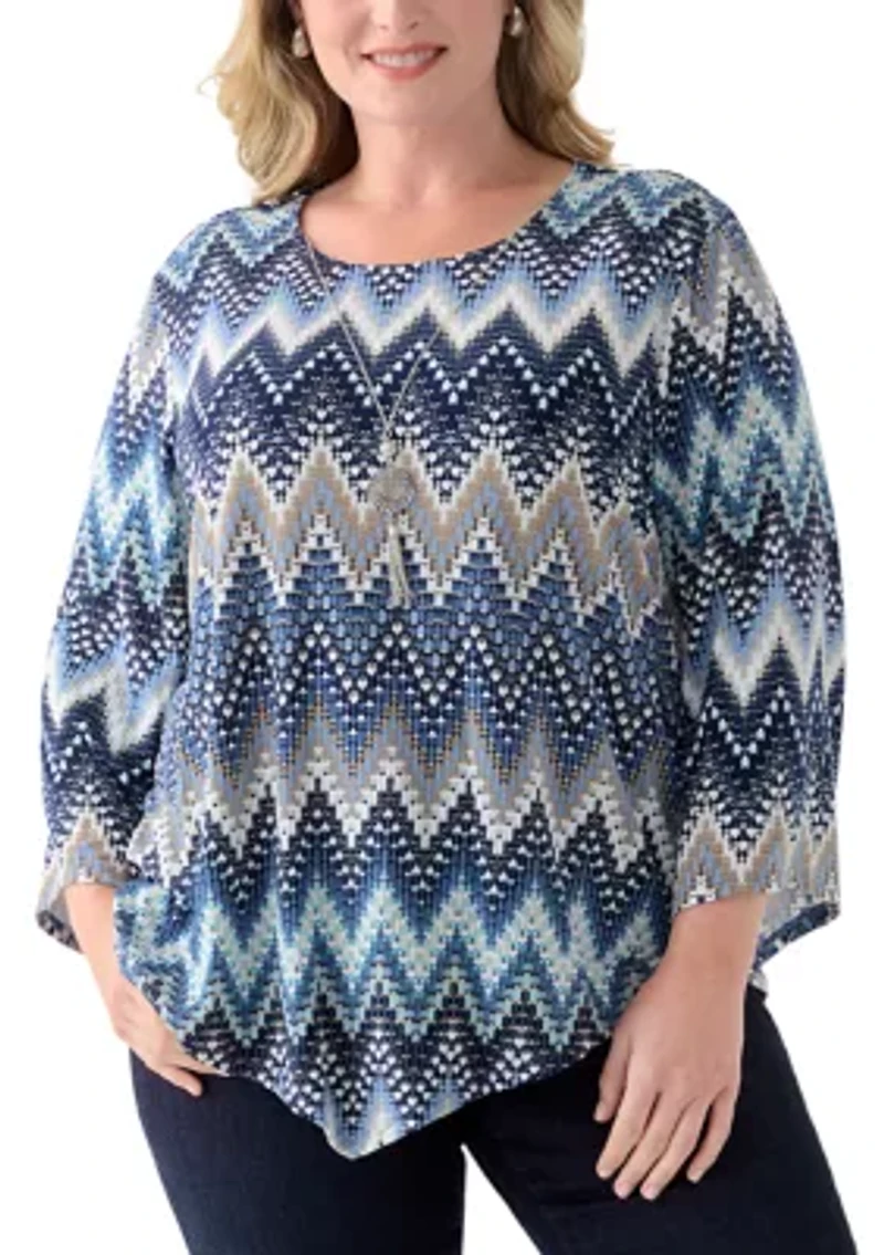 Plus 3/4 Puff Chevron Top with Detachable Necklace