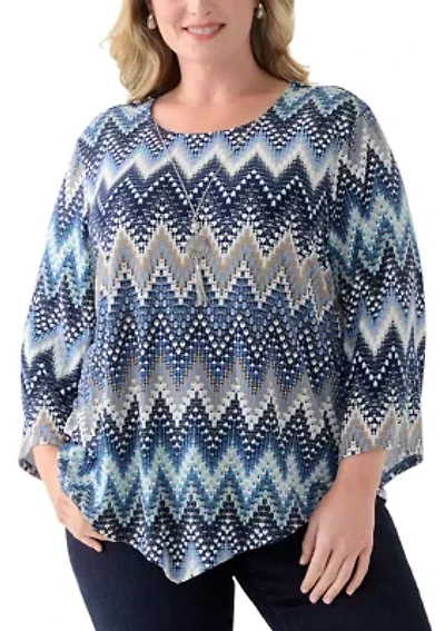 Plus 3/4 Puff Chevron Top with Detachable Necklace