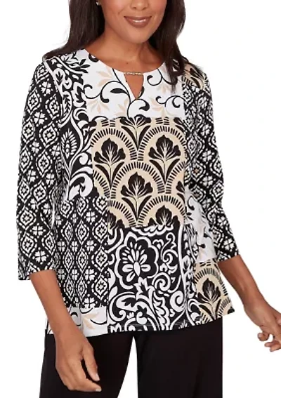 Women's Classics Scroll Geo Patchwork Top