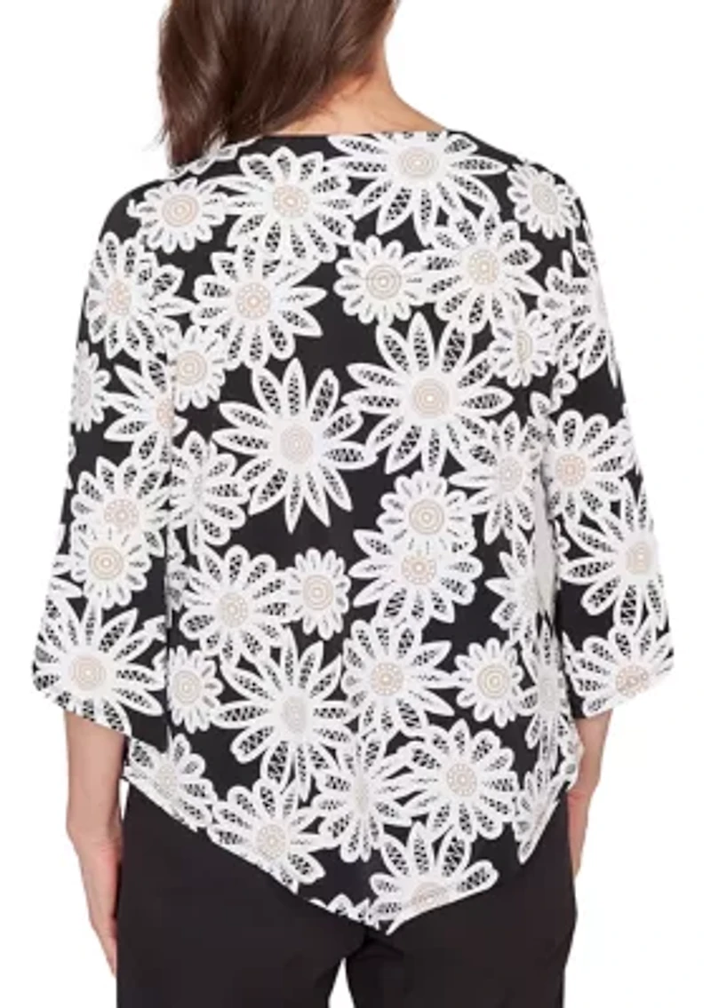 Women's 3/4 Sleeve Daisy Top