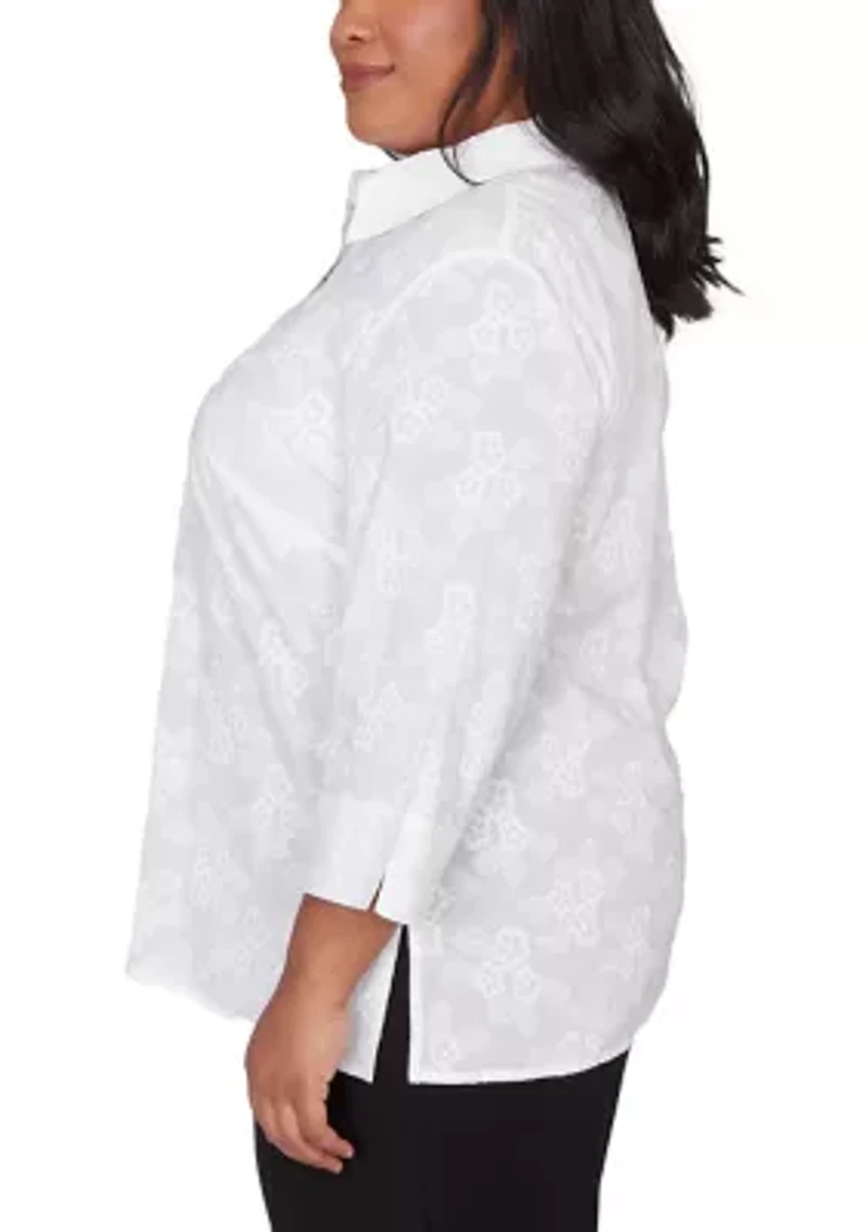 Plus Classics Flower Embroidery Shirt