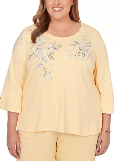 Plus Classics Floral Embroidery Top