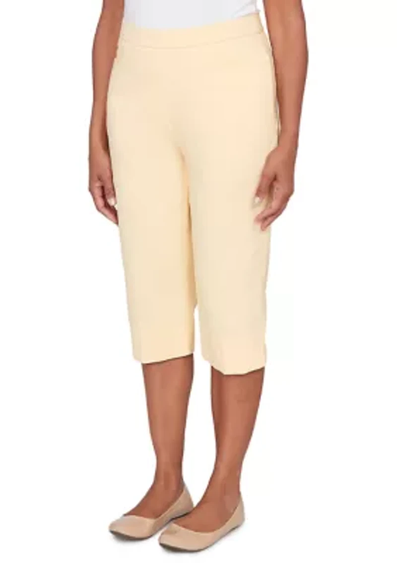Petite Allure Clamdigger Pants