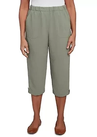 Women's Copper Canyon Button Tab Capri Pants