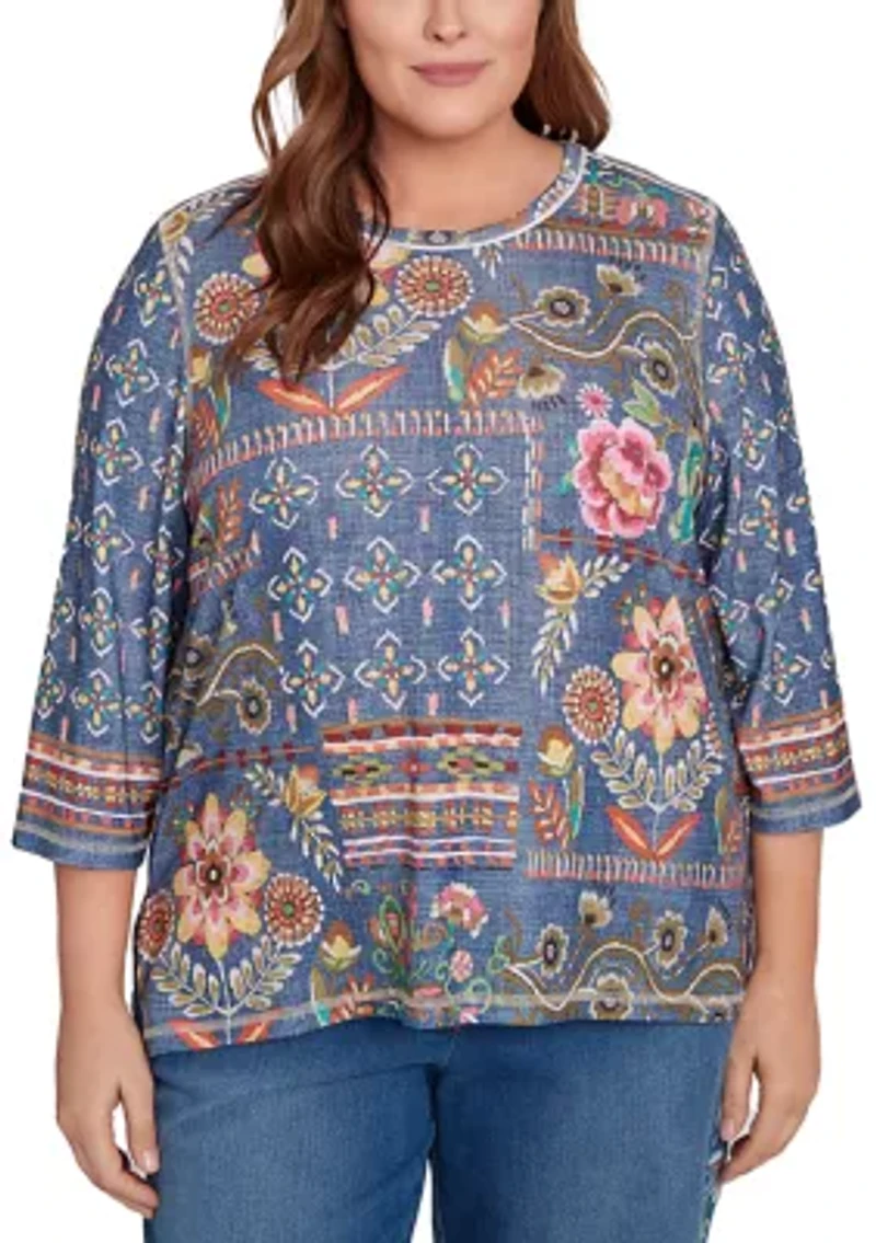 Plus Floral Patch Knit Top