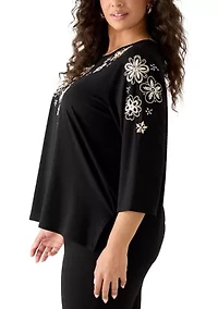 Plus 3/4 Sleeve Embroidered Floral Knit Top
