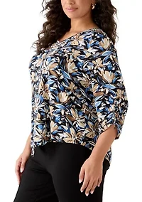 Plus 3/4 Sleeve Brushstroke Floral Blouse