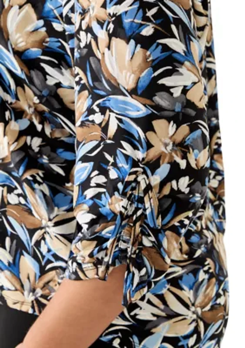 Plus 3/4 Sleeve Brushstroke Floral Blouse