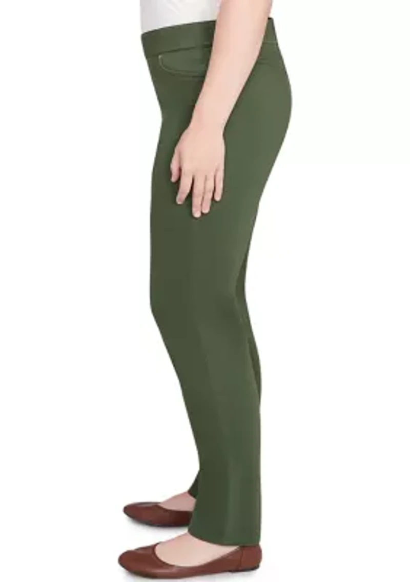 Women's Mount Laurel Proportioned Short Pants