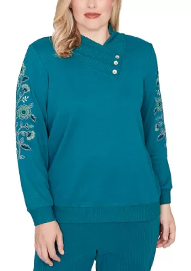 Women's Lake Champlain Embroidered Sleeves