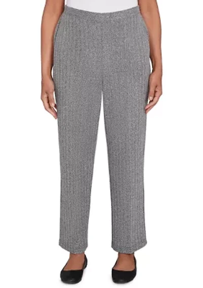 Women's Jet Setter Proportioned Short Pants