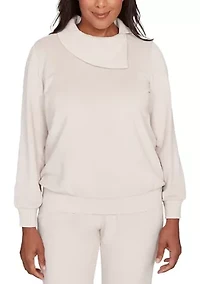Women's Calm Luxe Envelope Neck Top