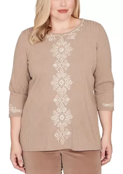 Women's Vienna Soutache Medallion Center Top