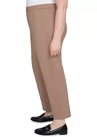 Plus Vienna Proportioned Short Pants