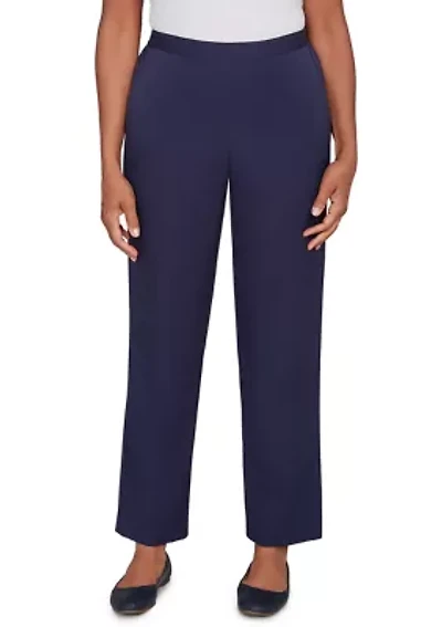 Women's Saratoga Springs Proportioned Short Pants