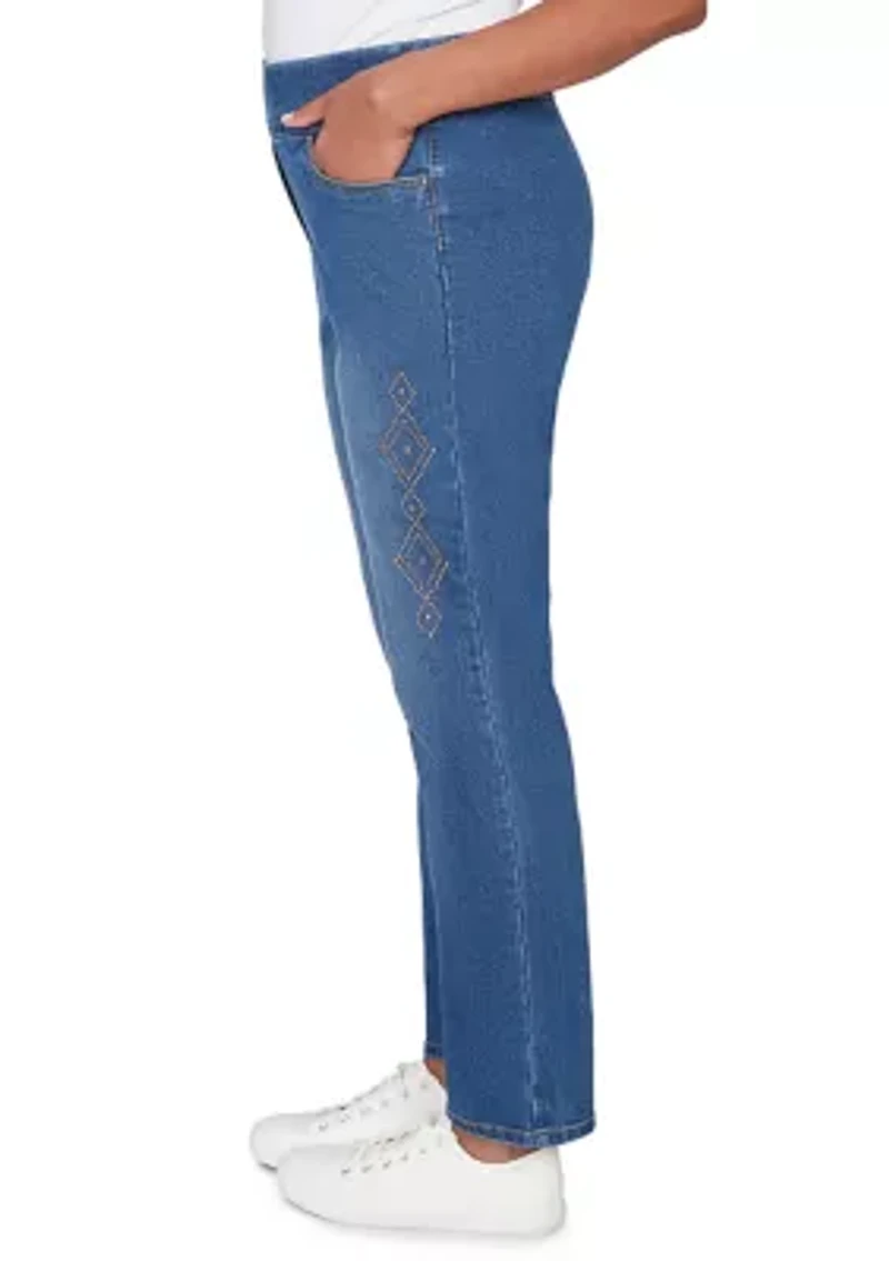 Petite Austin Proportioned Medium Geo Heat Set Pants