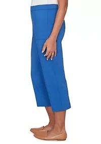 Women's The Royal Treatment Patch Pocket Capri Pants