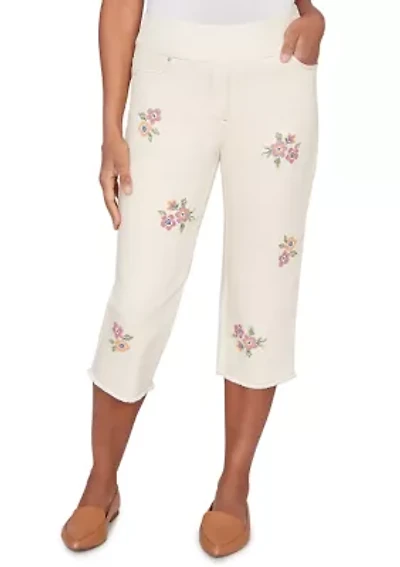 Petite Beachcomber Cross Stitch Flowers Capri Pants
