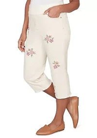 Petite Beachcomber Cross Stitch Flowers Capri Pants