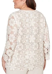 Plus Natural Wonder Floral Crochet Top