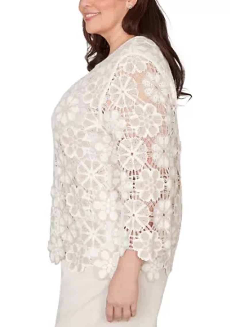 Plus Natural Wonder Floral Crochet Top