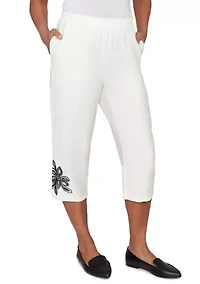Women's Crowd Pleaser Floral Embroidered Capri Pants