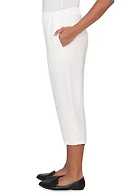 Women's Crowd Pleaser Floral Embroidered Capri Pants