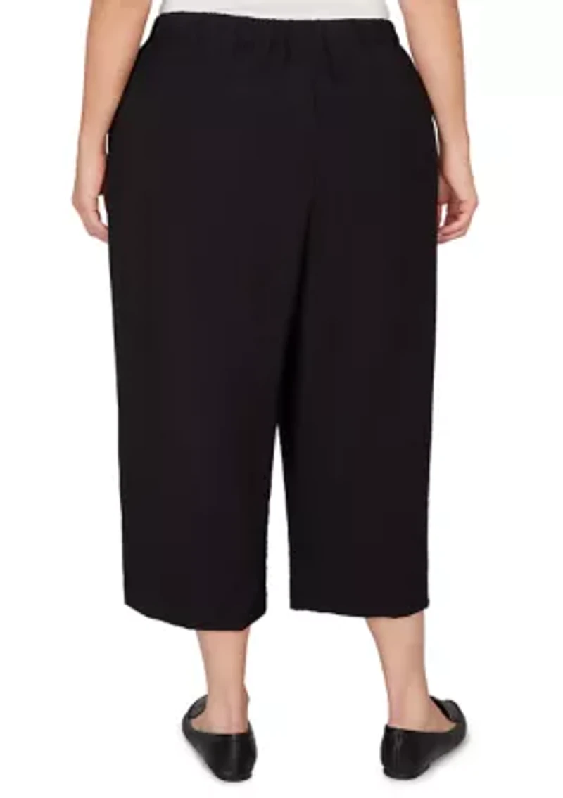Plus Crowd Pleaser Capris