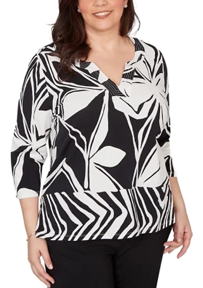 Plus Crowd Pleaser Abstract Drama Floral Top
