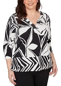 Plus Crowd Pleaser Abstract Drama Floral Top