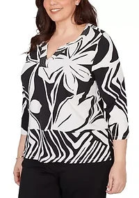Plus Crowd Pleaser Abstract Drama Floral Top