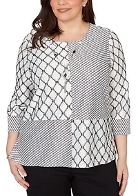 Plus Crowd Pleaser Diamond Texture Spliced Top