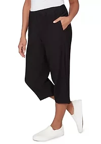 Petite Crowd Pleaser Capri Pants