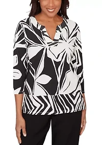 Petite Crowd Pleaser Abstract Drama Floral Top