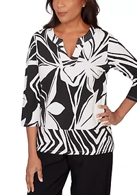Petite Crowd Pleaser Abstract Drama Floral Top