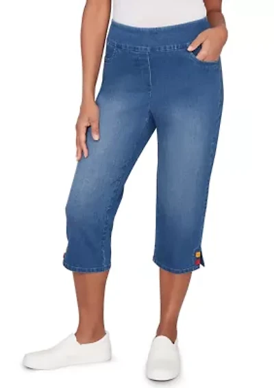 Women's Port Side Capri Pants with Colored Buttons