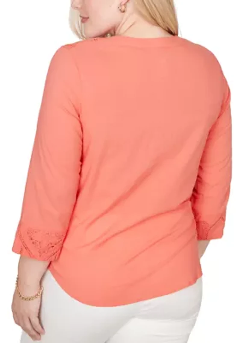 Women's Resort Living Scroll Lace Texture Top