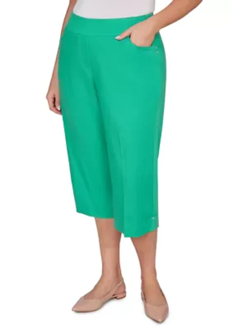 Plus Resort Living Capri Pants