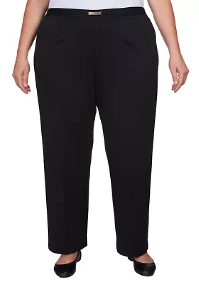 Plus Proportioned Short Pants