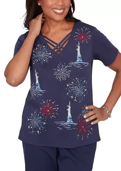 Women's Lady Liberty Statue Of Fireworks T-Shirt