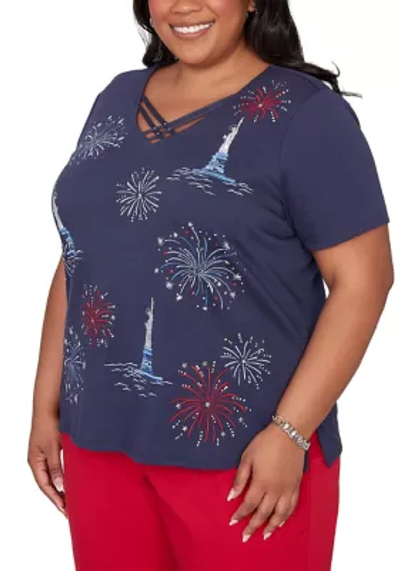 Plus Lady Liberty Statue Of Fireworks T-Shirt
