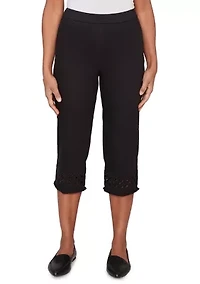 Women's Detail Driven Geo Cut Out Capri Pant