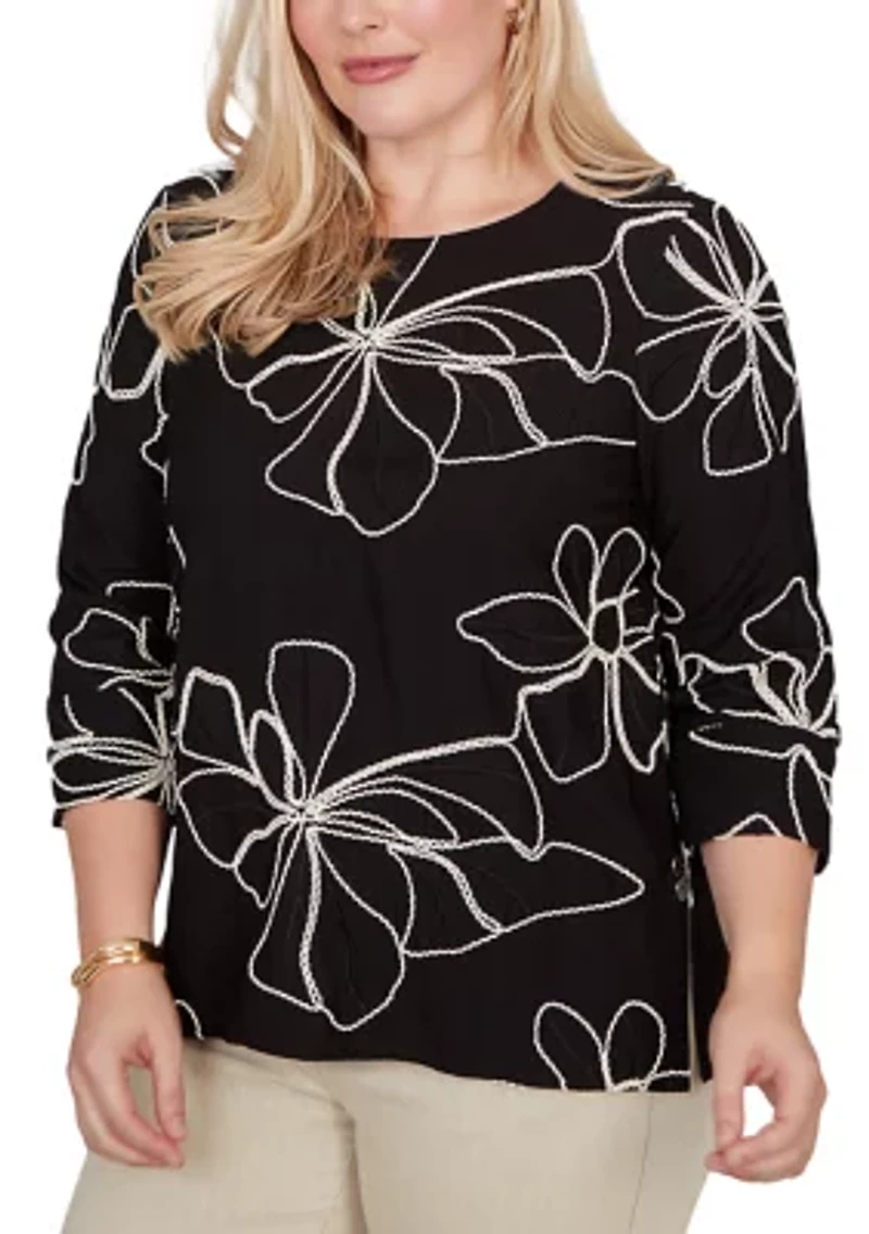 Women's Detail Driven Floral Soutache Top