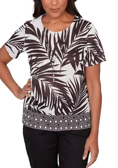 Women's Detail Driven Diamond Border Leaves T-Shirt