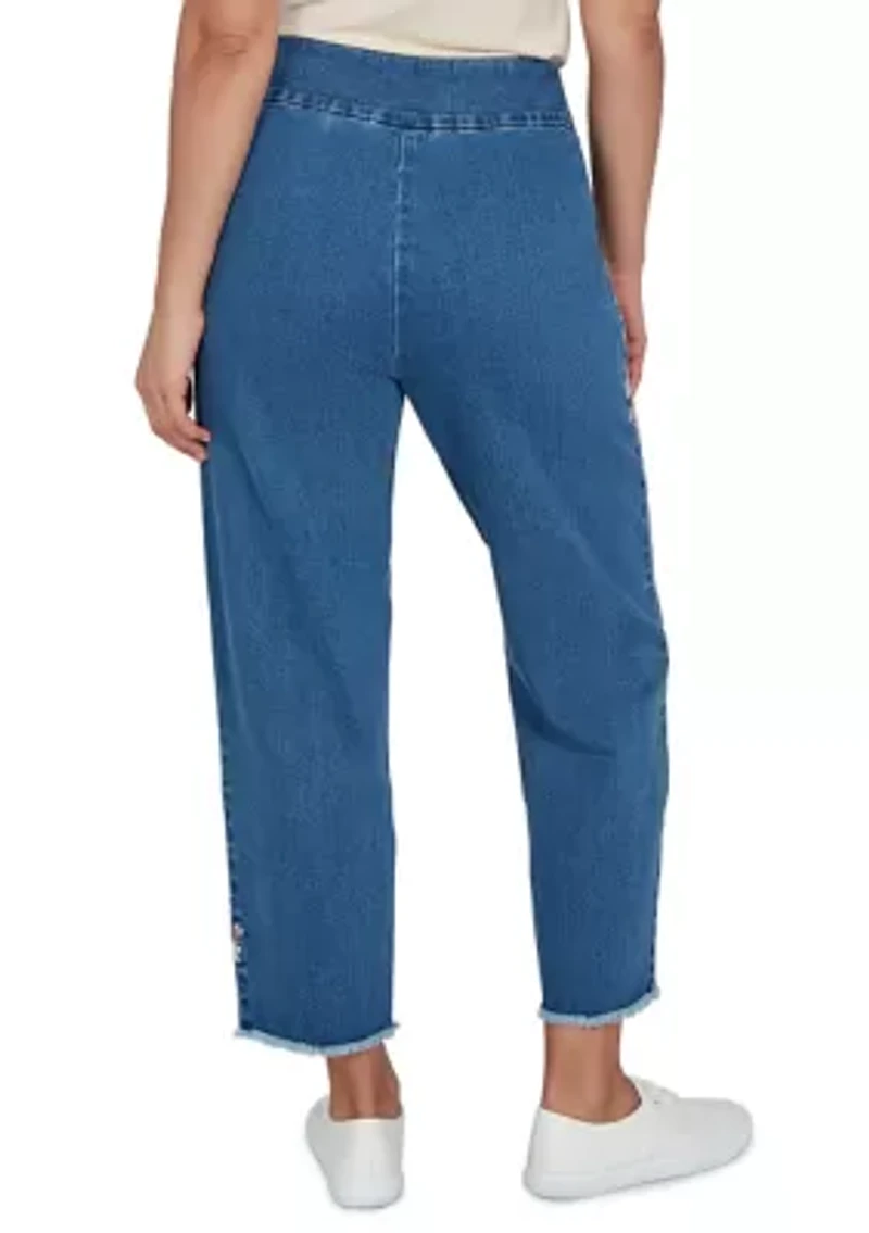 Petite Camden Market Appliqué Crochet Flower Ankle Pants