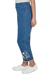 Petite Camden Market Appliqué Crochet Flower Ankle Pants