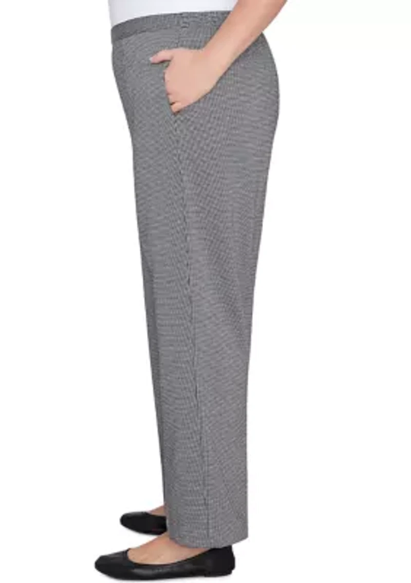 Plus Runway Ready Proportioned Short Pants