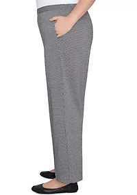 Plus Runway Ready Proportioned Short Pants