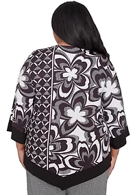 Plus Runway Ready Floral Geometric Top with Contrast Trim